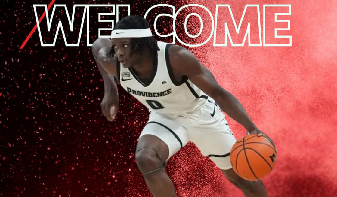 זר חדש בכפר בלום: ווסלי קרדט ג'וניור