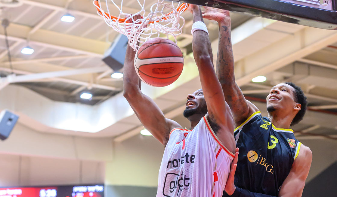 החבורה מגן נר שמרה על מאזן ביתי מושלם